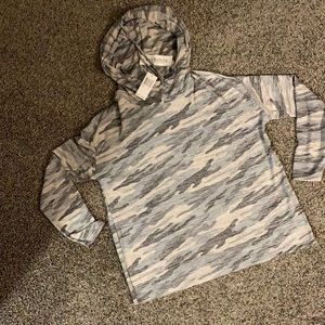 Workshop long sleeve hooded shirt